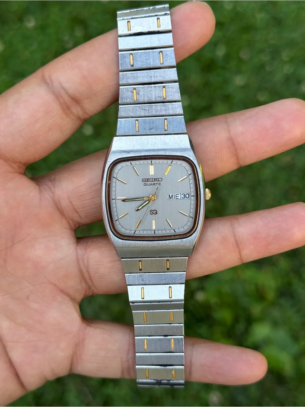 Seiko vintage Quartz Stainless Steel Two-Tone Dress  date date Watch